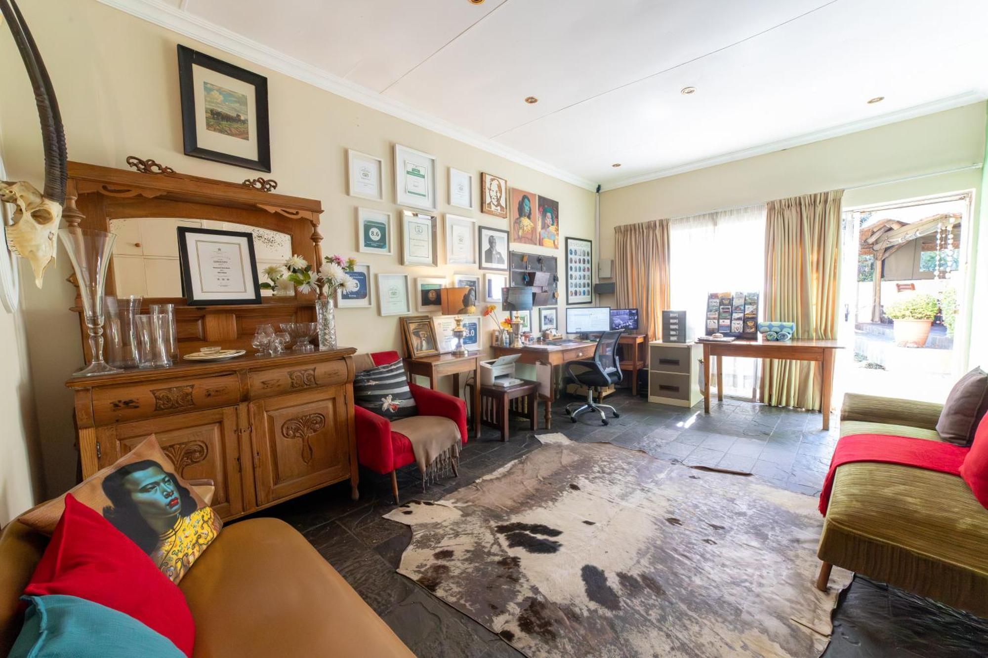 Guest house Khayamanzi